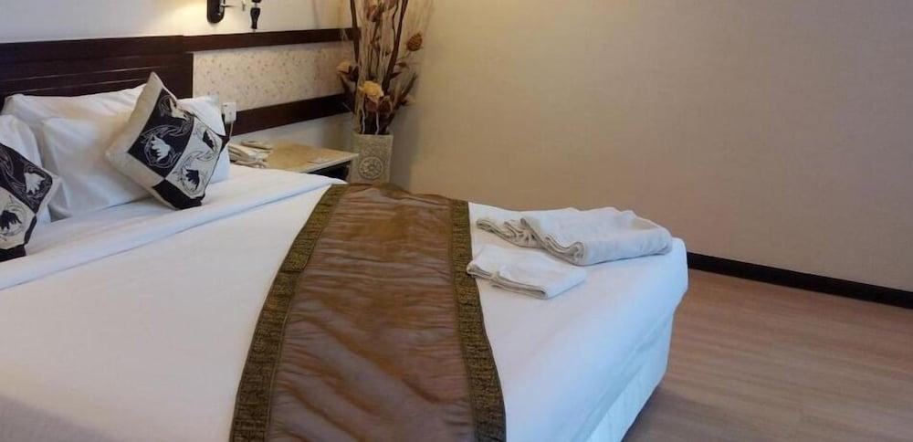 De' Garden Hotel, Баттерворт Экстерьер фото